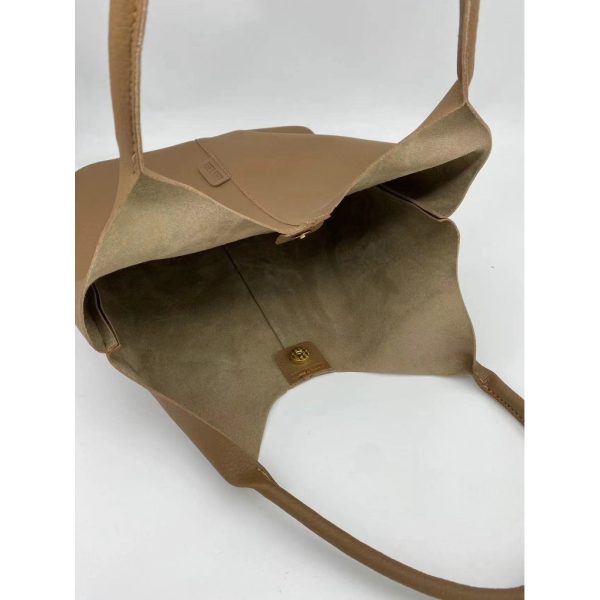 TOTE BAG MELVINA KC-061 - Tas Selempang Wanita Terbaru Bahan PU Leather Cantik dan Elegan Premium - Image 5